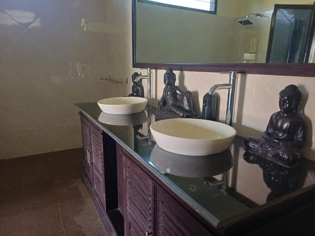 Melaya Beach Resort Room Double Penginuman ภายนอก รูปภาพ